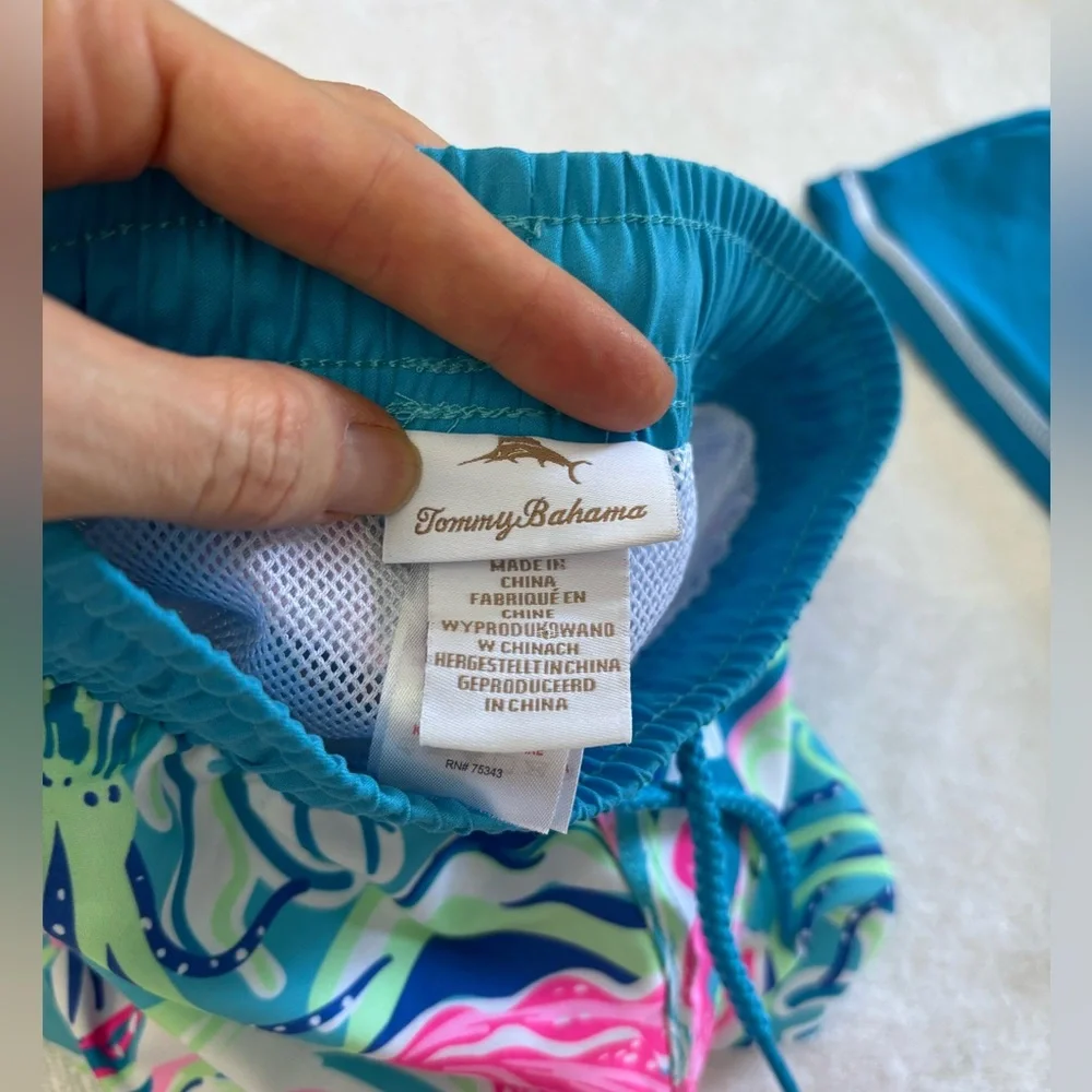 Tommy Bahama baby boys swim suit set swim trunks rash guard 12 months blue green